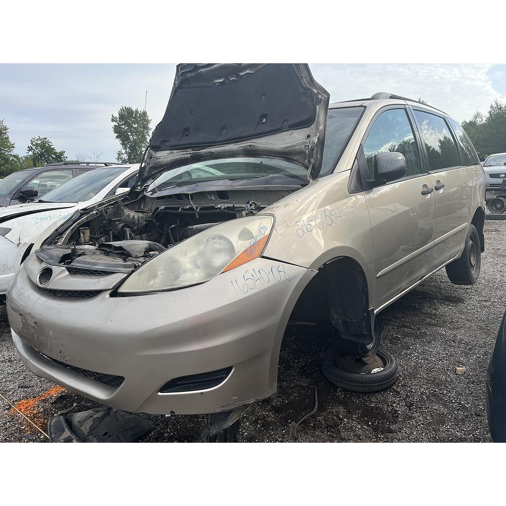 TOYOTA SIENNA 2008