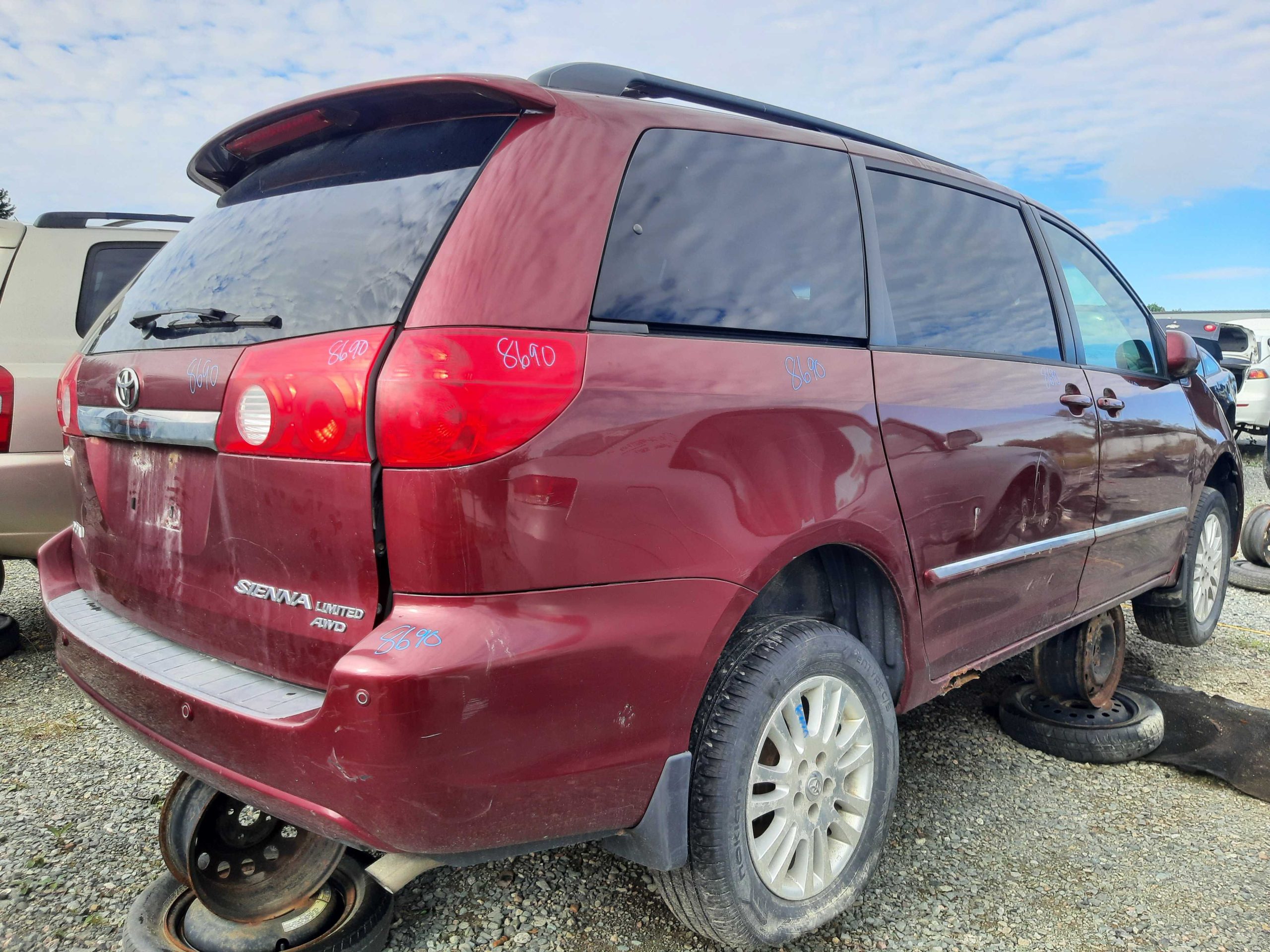 TOYOTA SIENNA 2008