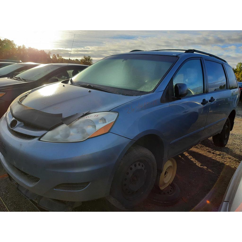 TOYOTA SIENNA 2008