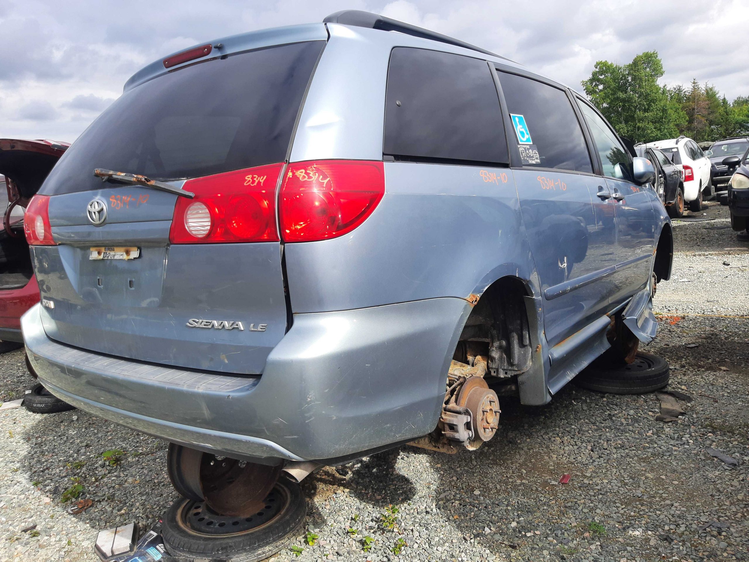 TOYOTA SIENNA 2010