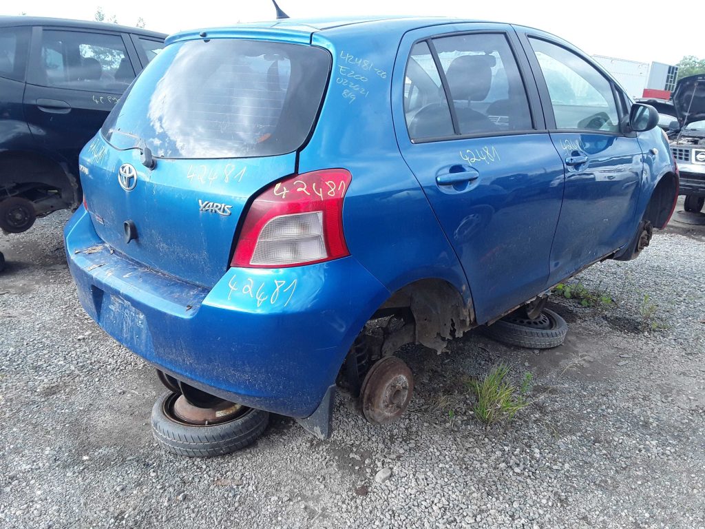 TOYOTA YARIS 2006