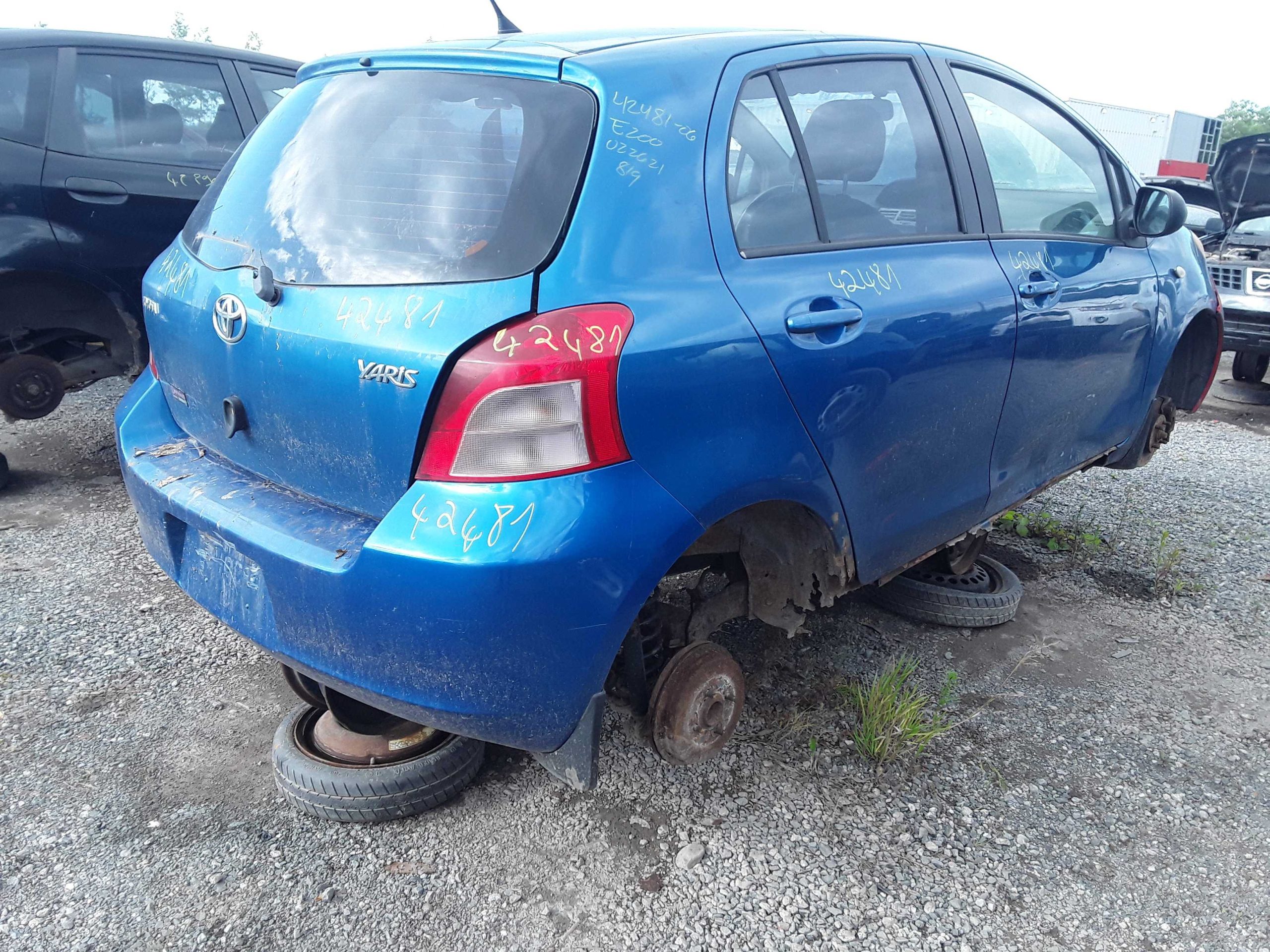 TOYOTA YARIS 2006