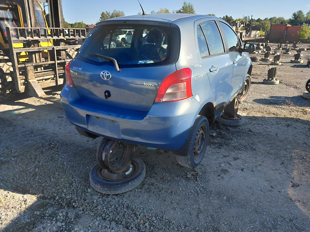 TOYOTA YARIS 2006