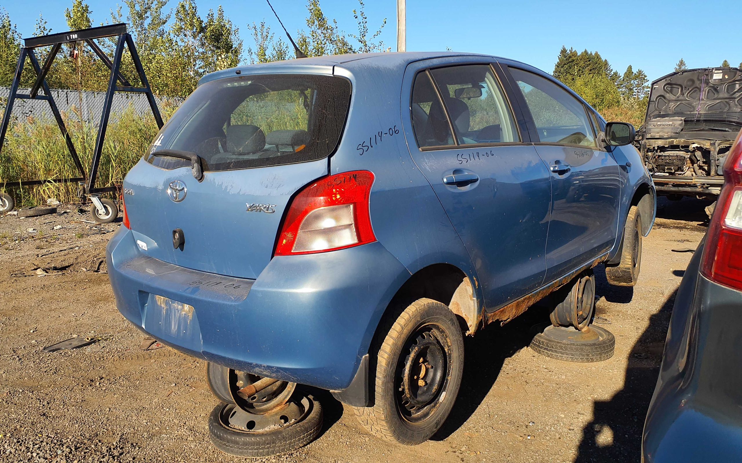 TOYOTA YARIS 2006