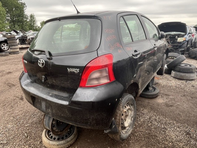 TOYOTA YARIS 2008