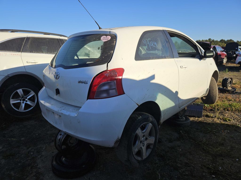 TOYOTA YARIS 2008