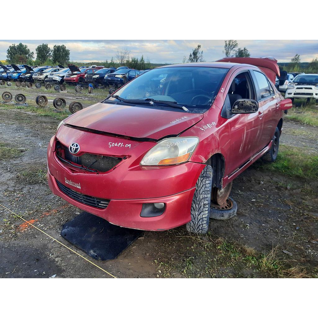 TOYOTA YARIS 2009