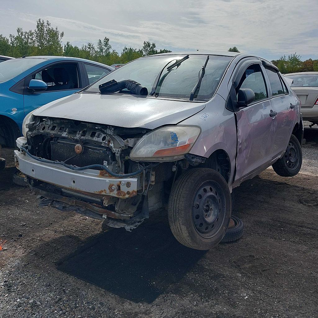 TOYOTA YARIS 2009