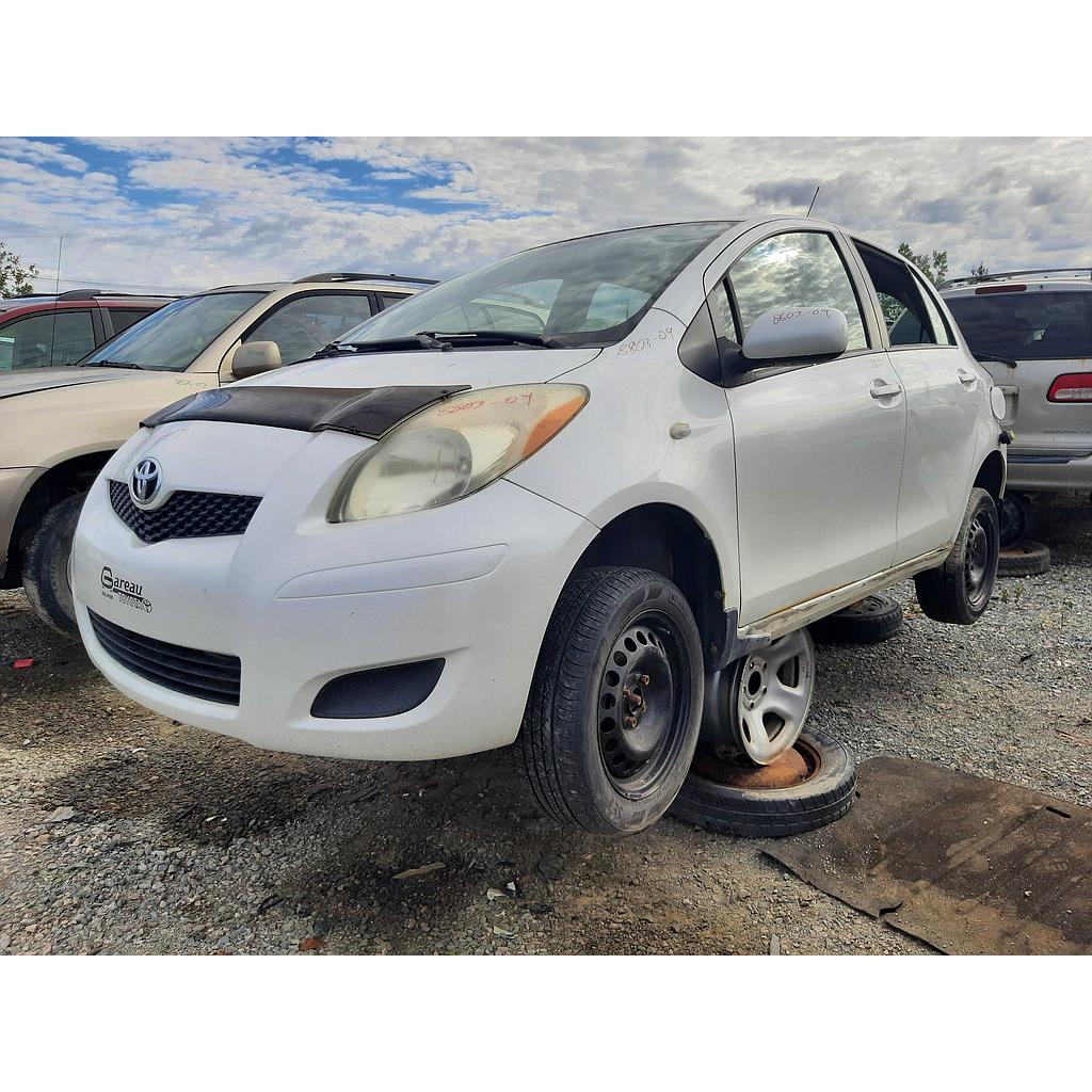 TOYOTA YARIS 2009