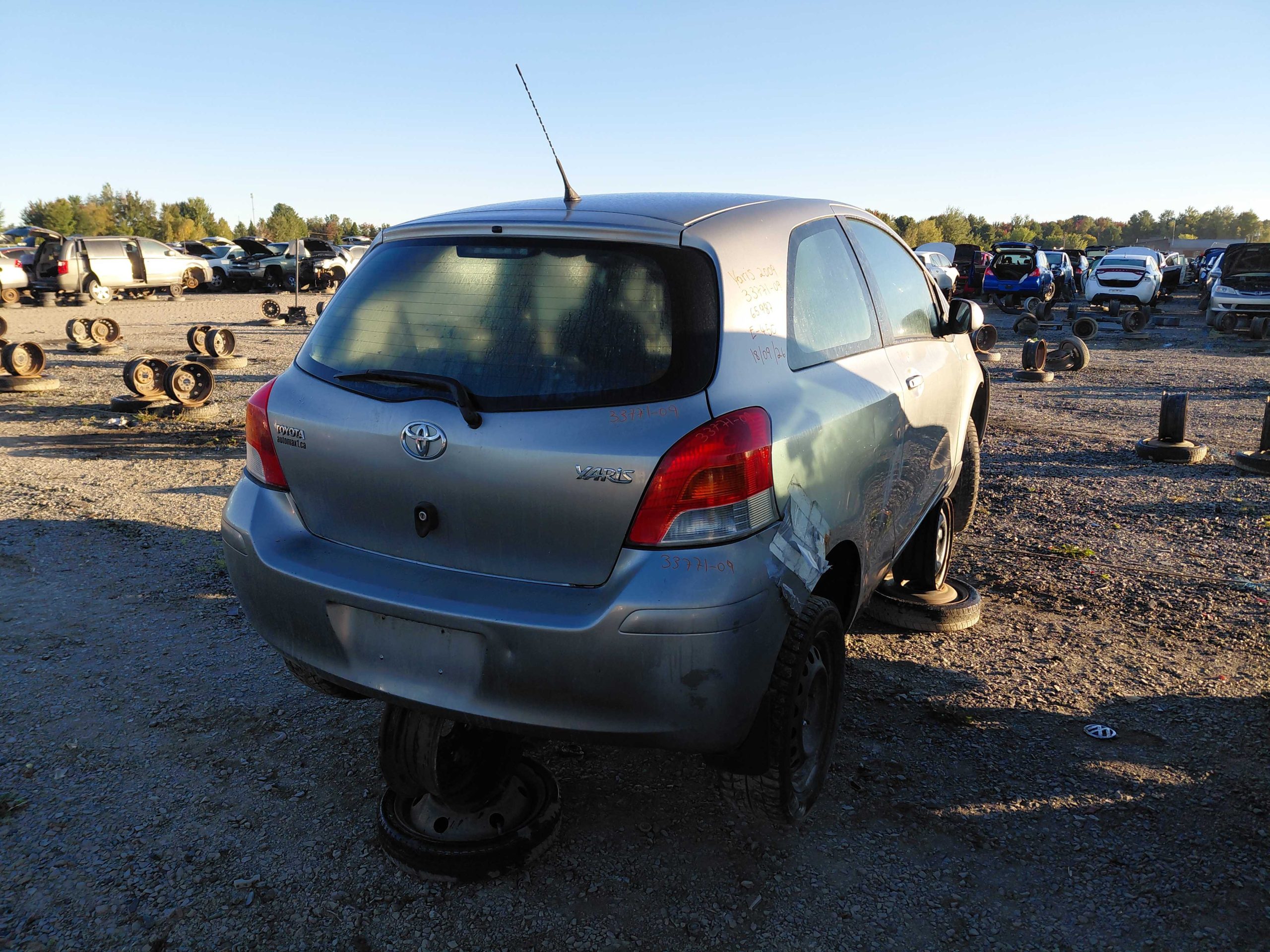 TOYOTA YARIS 2009