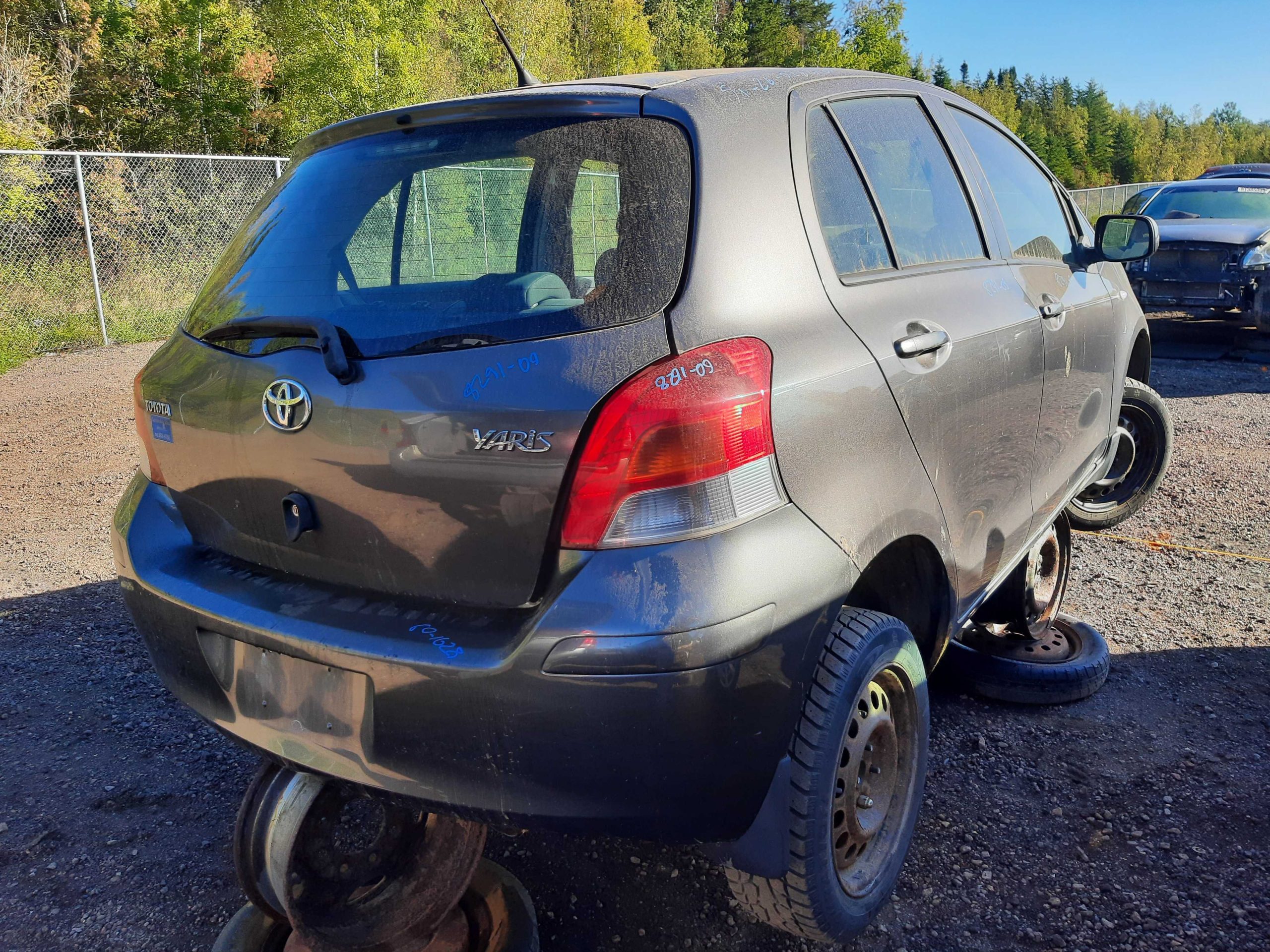 TOYOTA YARIS 2009