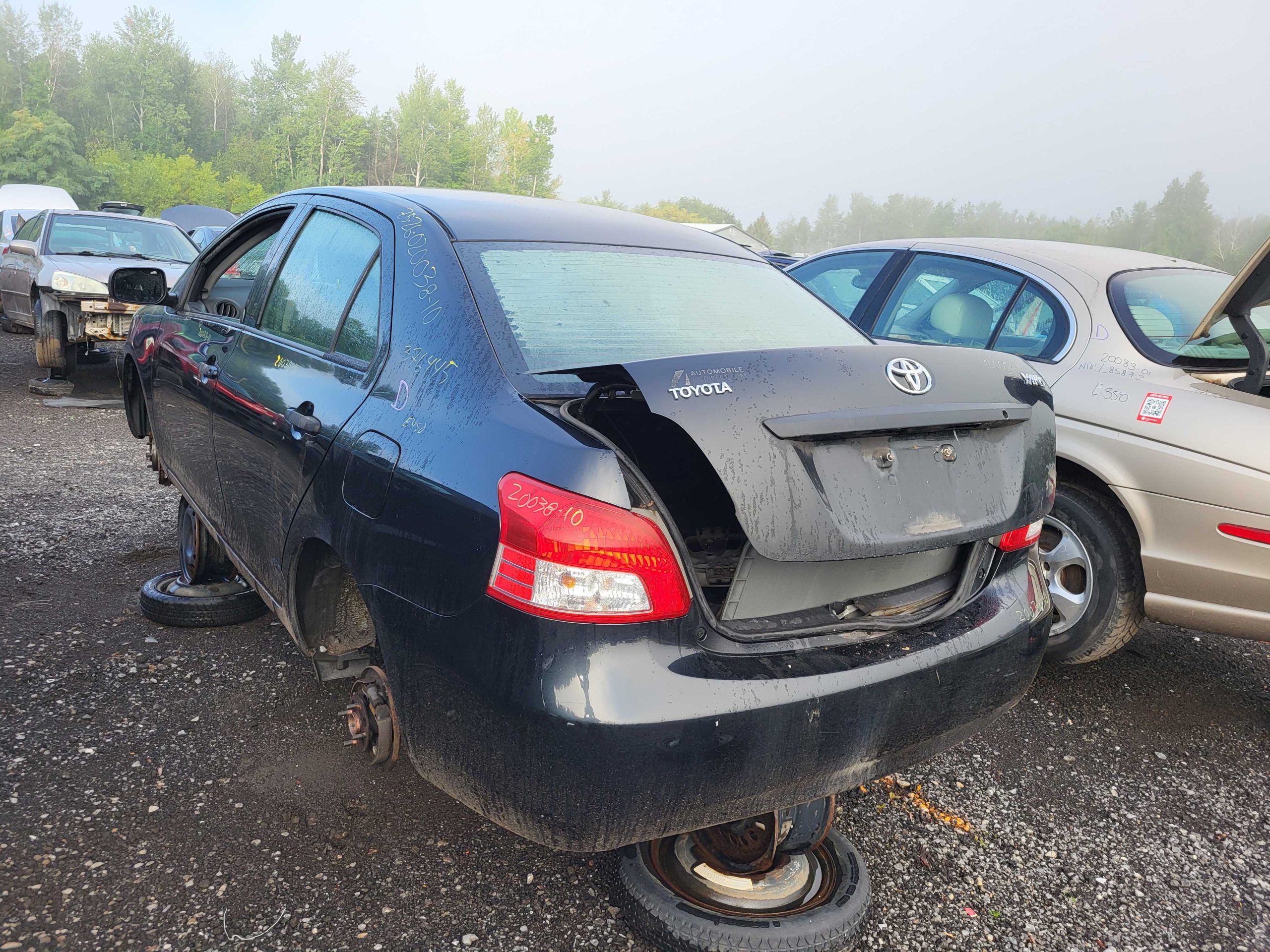 TOYOTA YARIS 2010