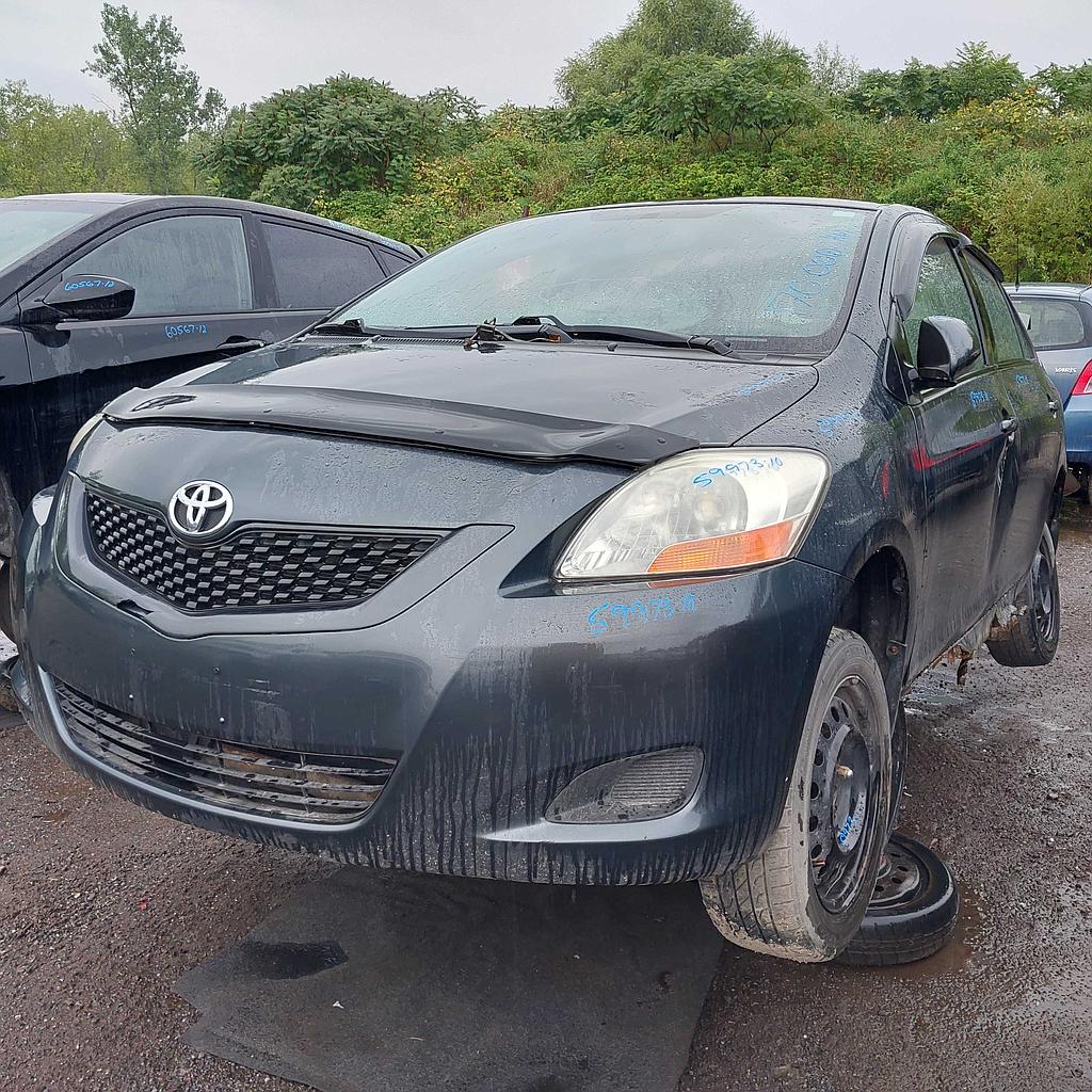 TOYOTA YARIS 2010