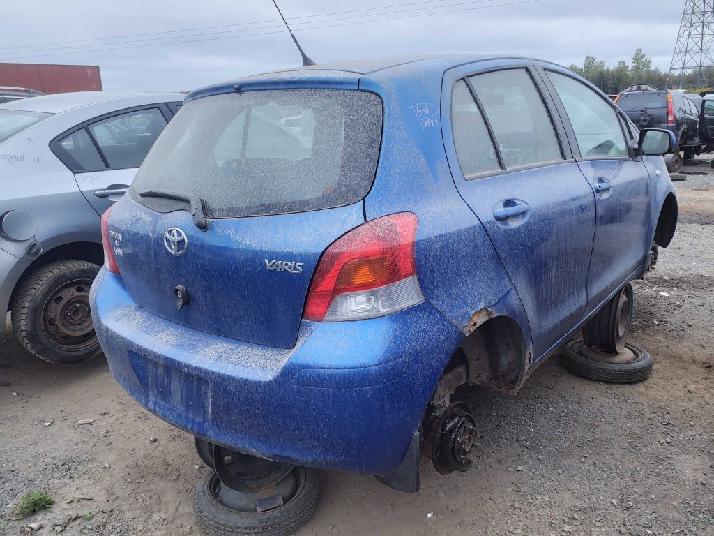 TOYOTA YARIS 2010
