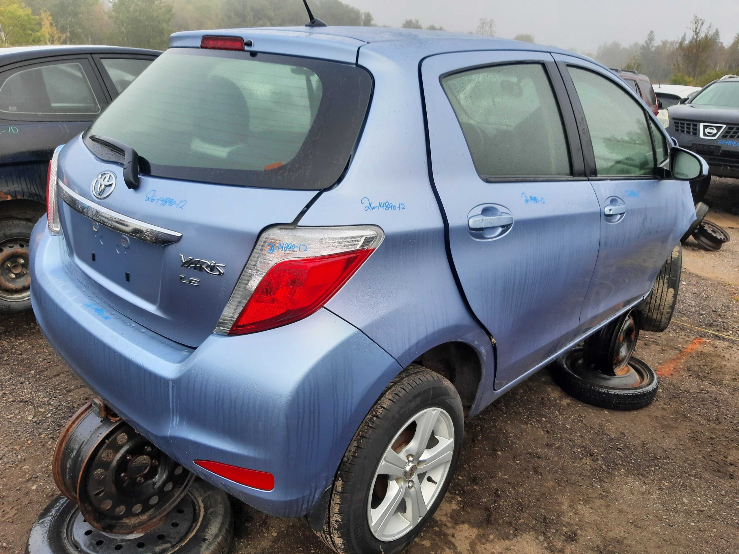 TOYOTA YARIS 2012