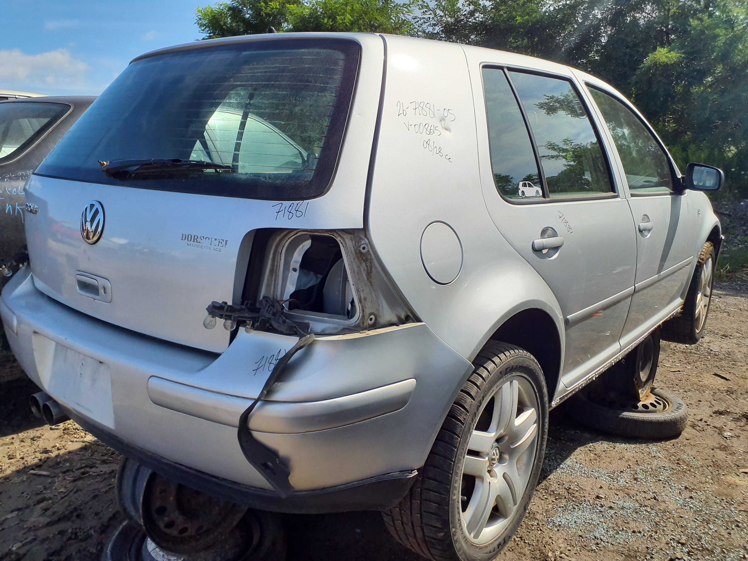 VOLKSWAGEN GOLF 2005