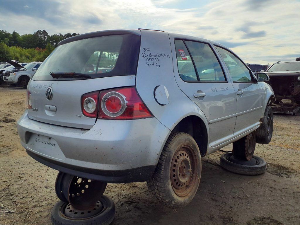 VOLKSWAGEN GOLF 2008