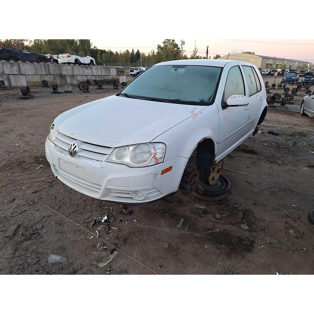 VOLKSWAGEN GOLF 2009