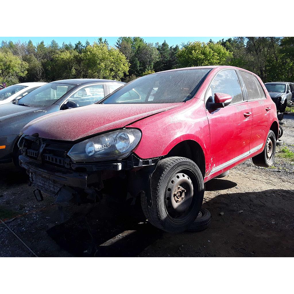 VOLKSWAGEN GOLF 2010