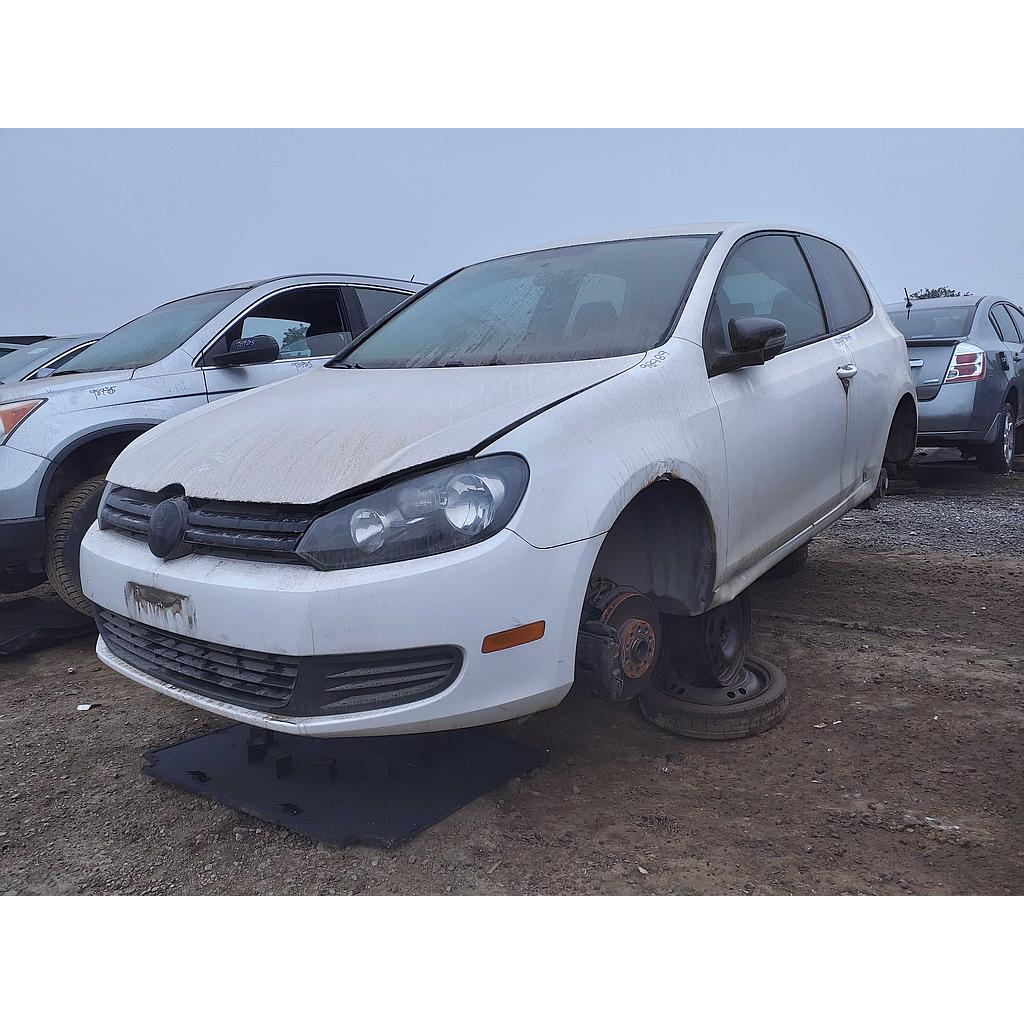 VOLKSWAGEN GOLF 2013