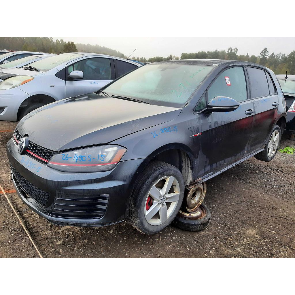 VOLKSWAGEN GOLF 2015