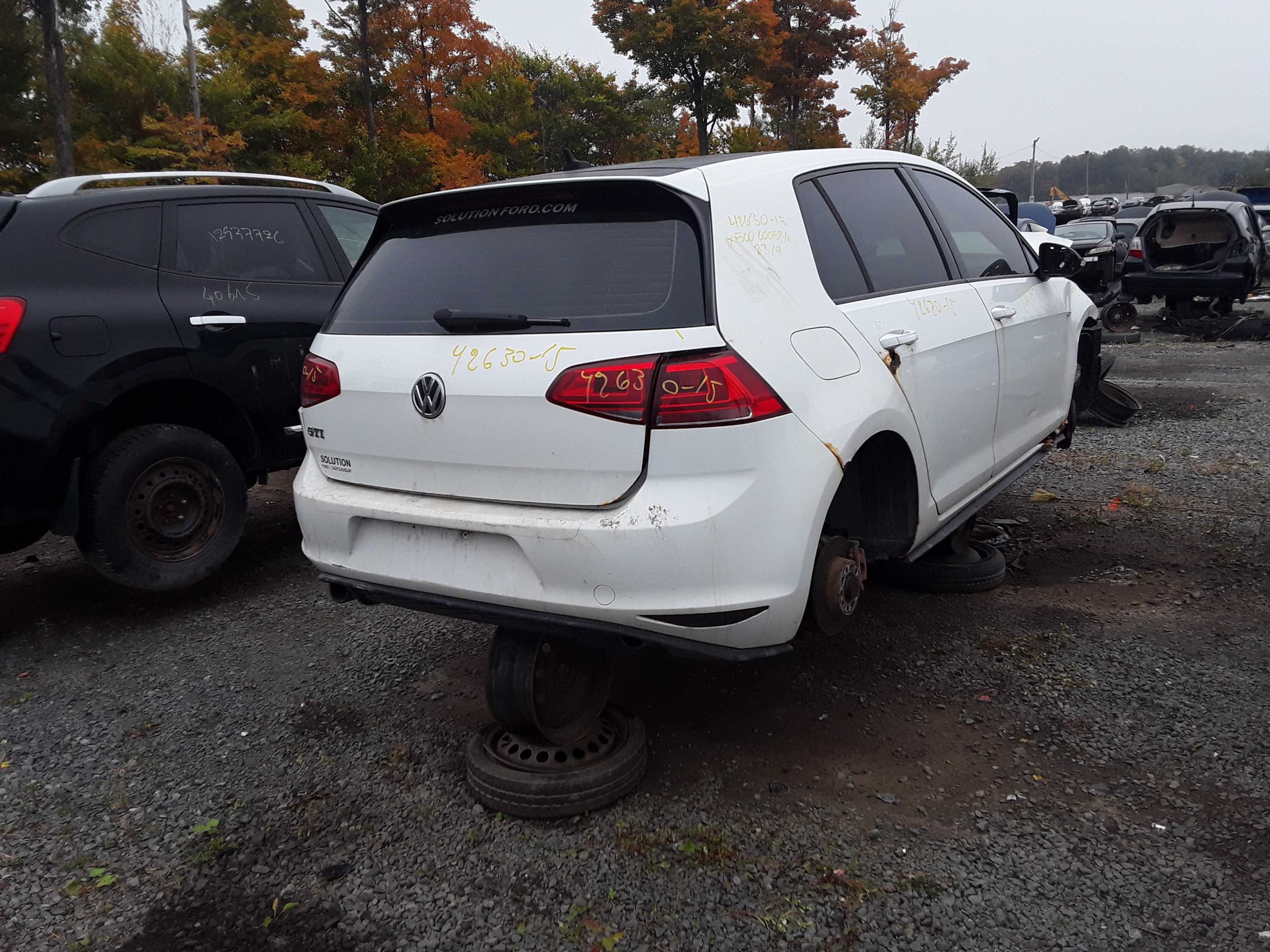 VOLKSWAGEN GOLF 2015