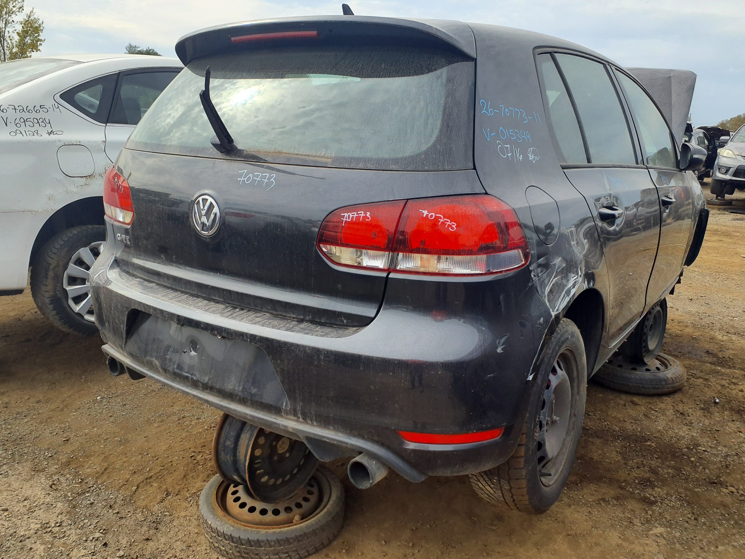 VOLKSWAGEN GTI 2011
