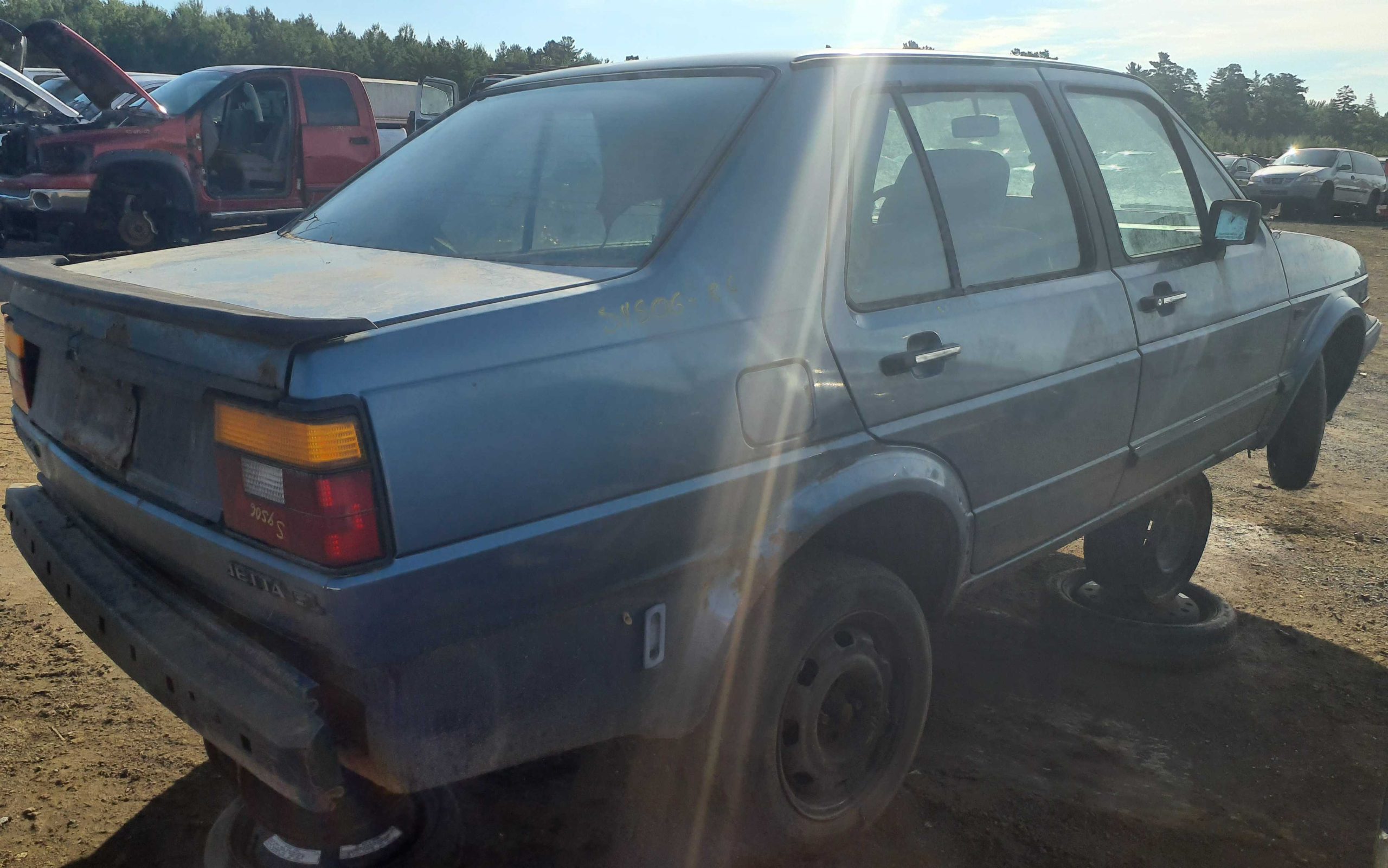VOLKSWAGEN JETTA 1986