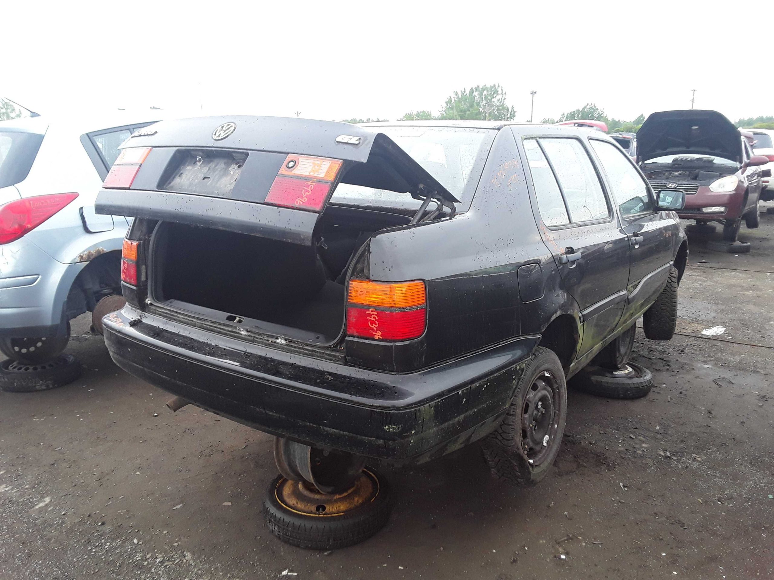 VOLKSWAGEN JETTA 1996