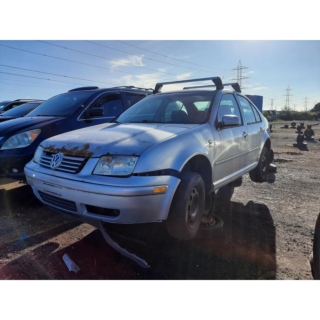 VOLKSWAGEN JETTA 2003
