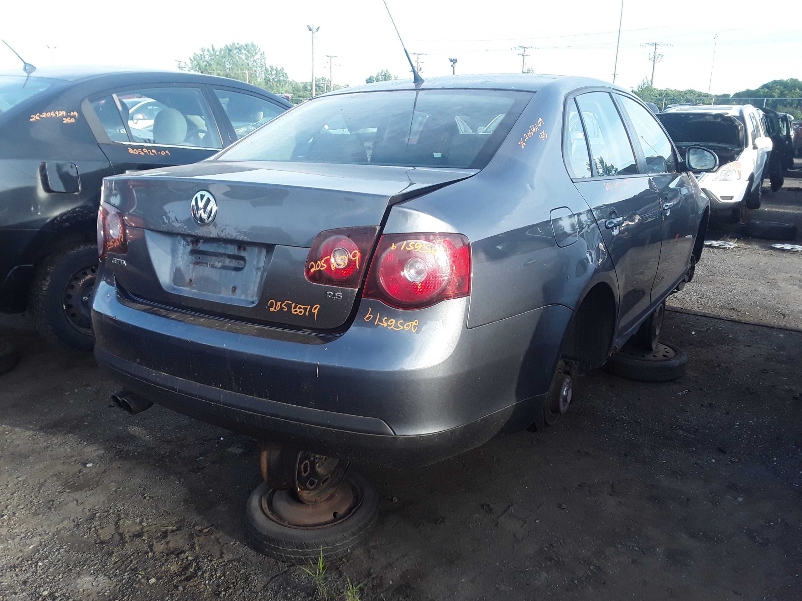 VOLKSWAGEN JETTA 2009