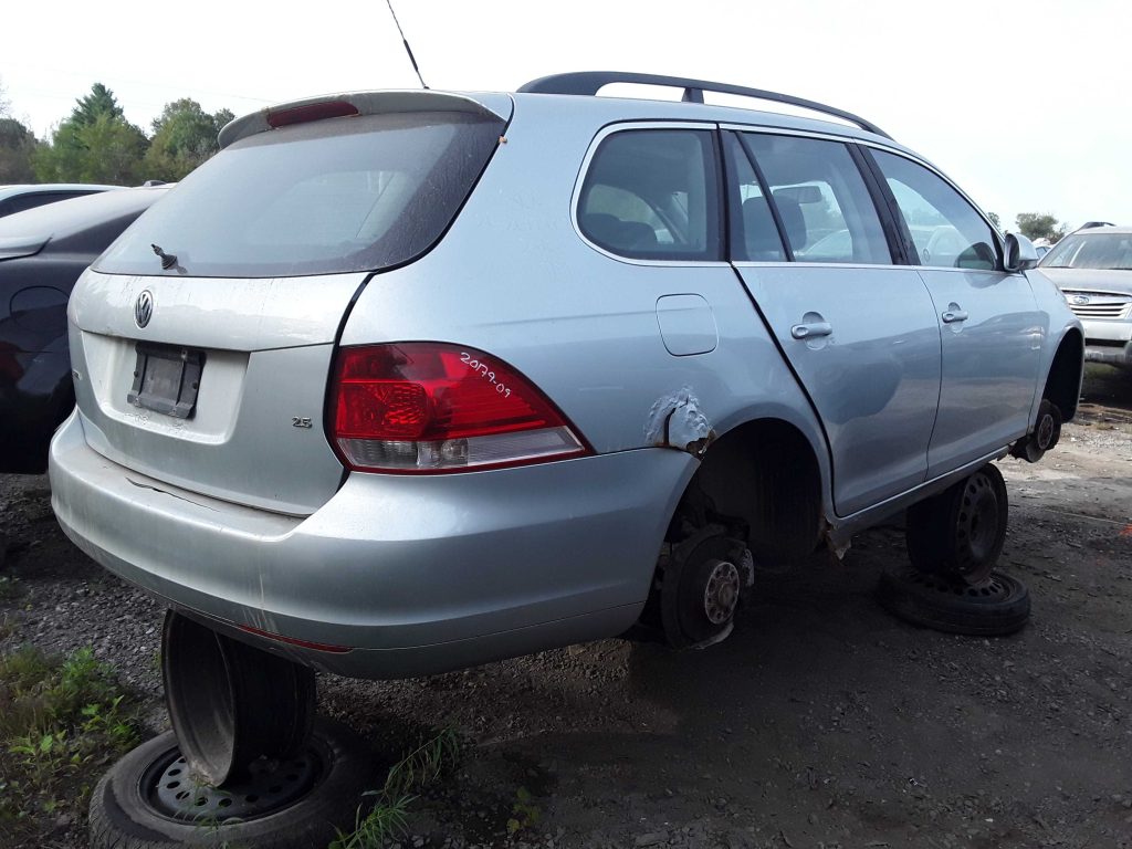 VOLKSWAGEN JETTA 2009