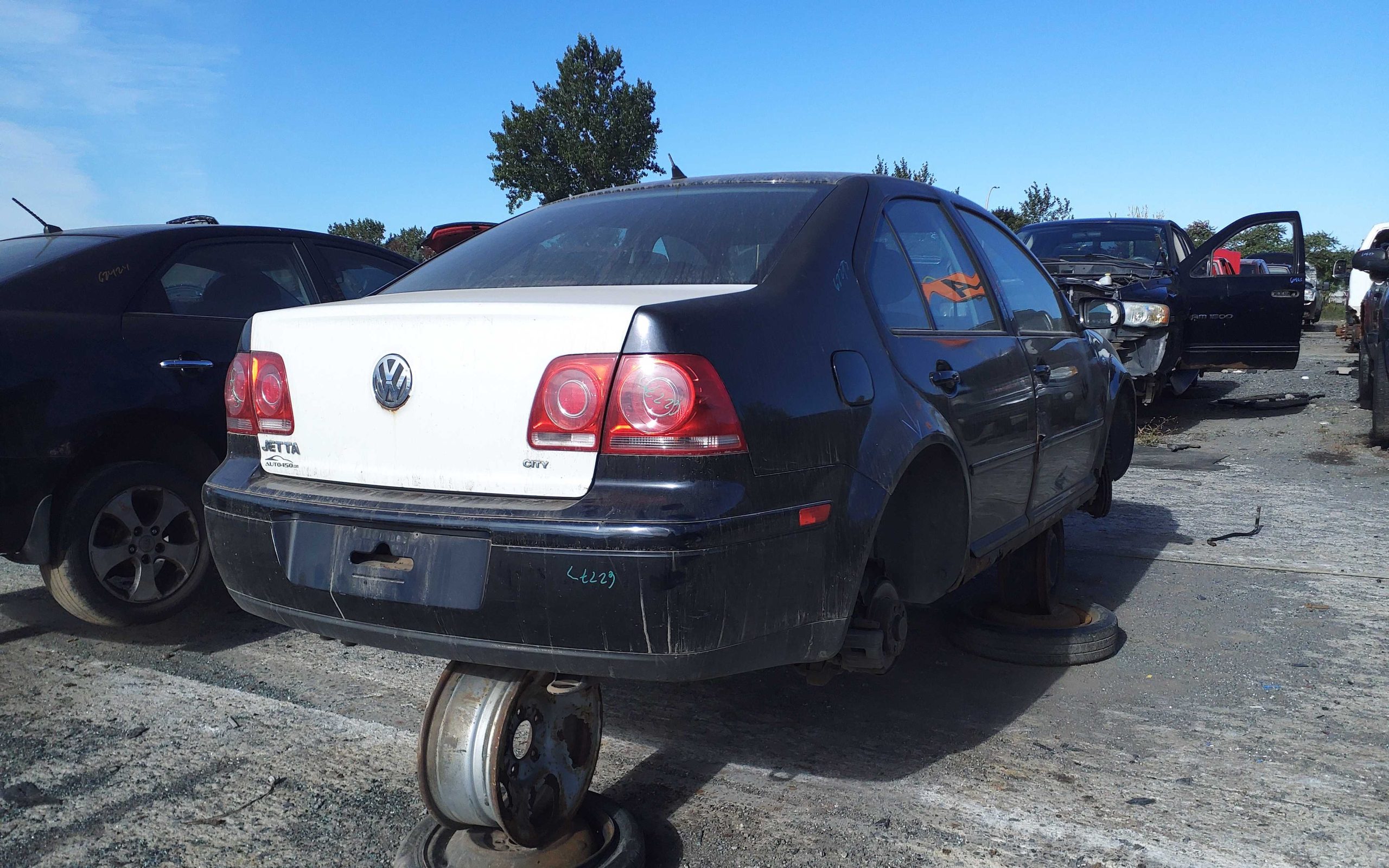 VOLKSWAGEN JETTA 2009