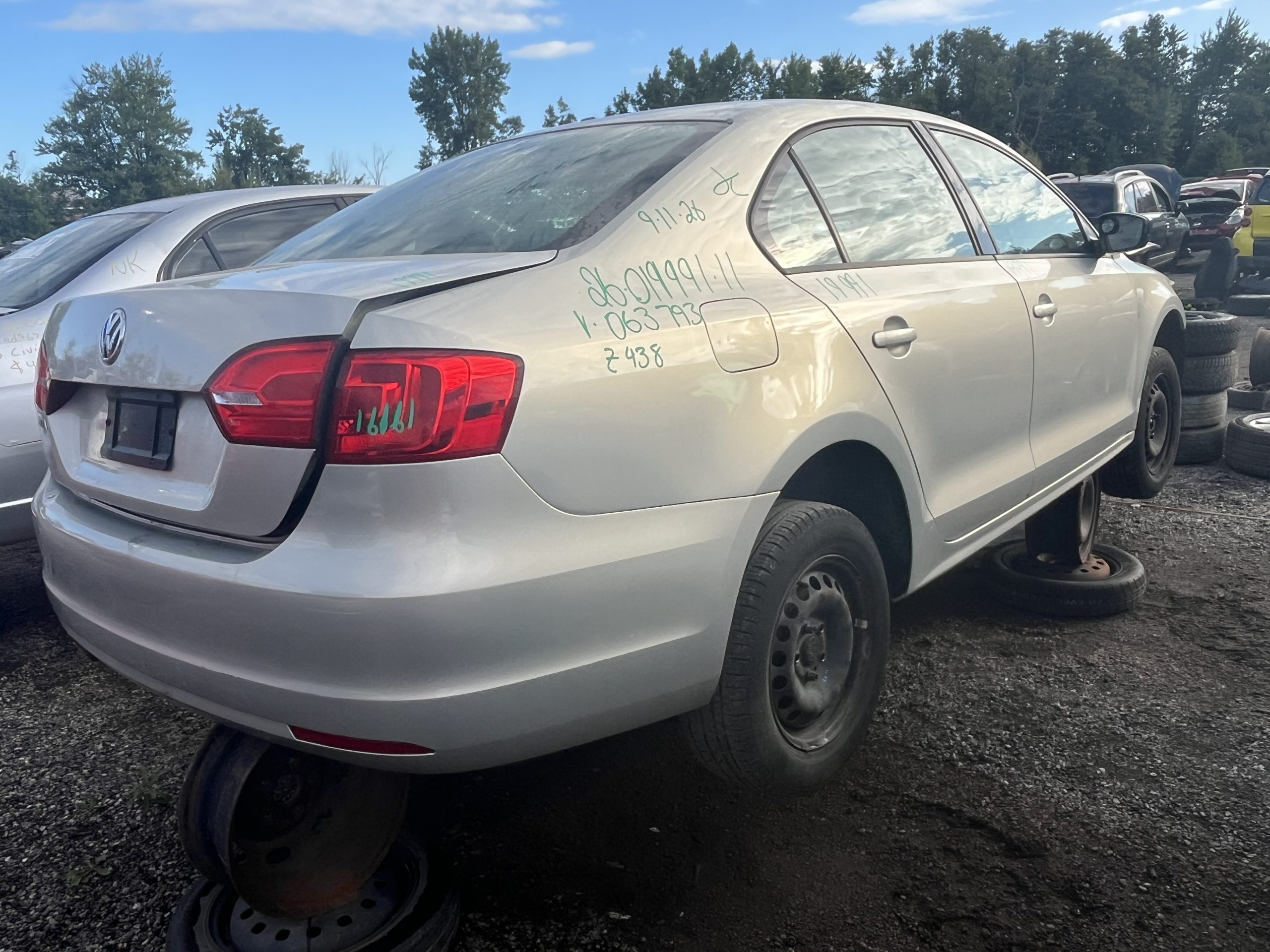VOLKSWAGEN JETTA 2011
