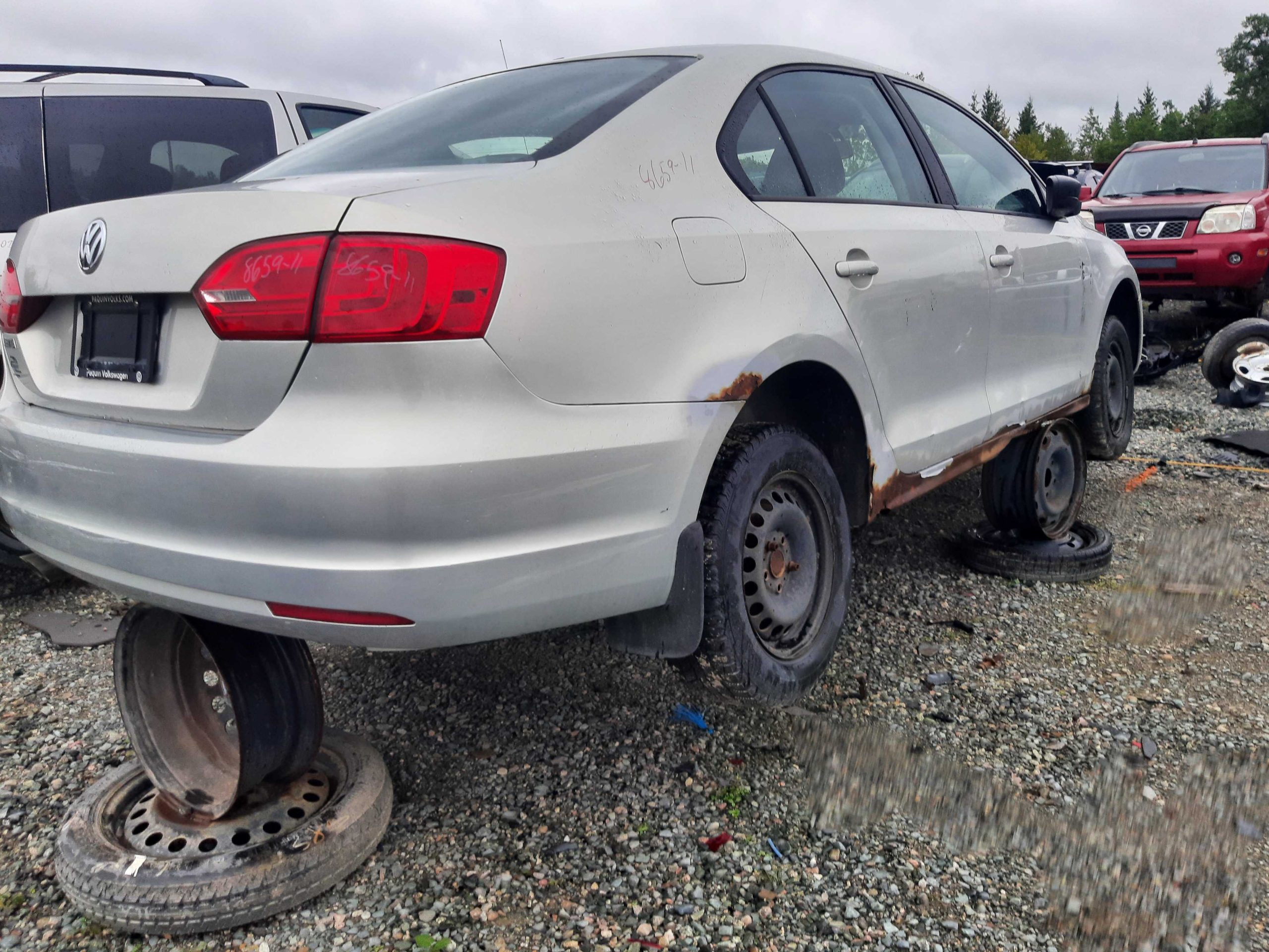 VOLKSWAGEN JETTA 2011