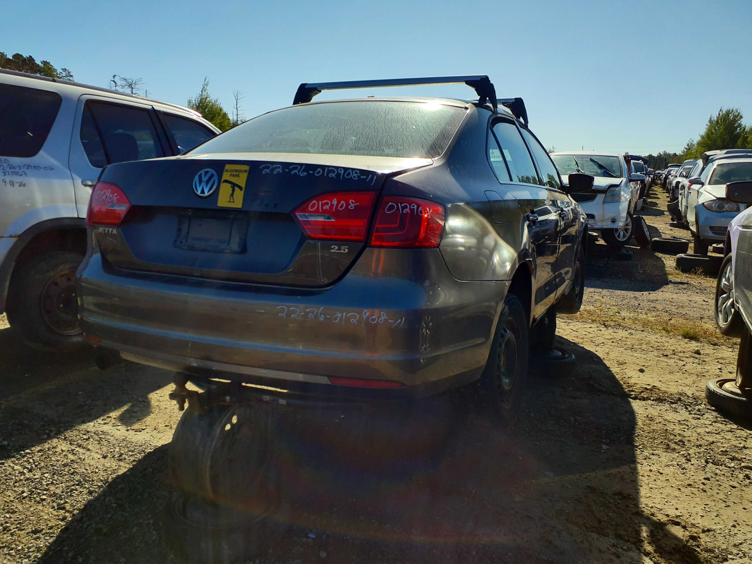 VOLKSWAGEN JETTA 2011
