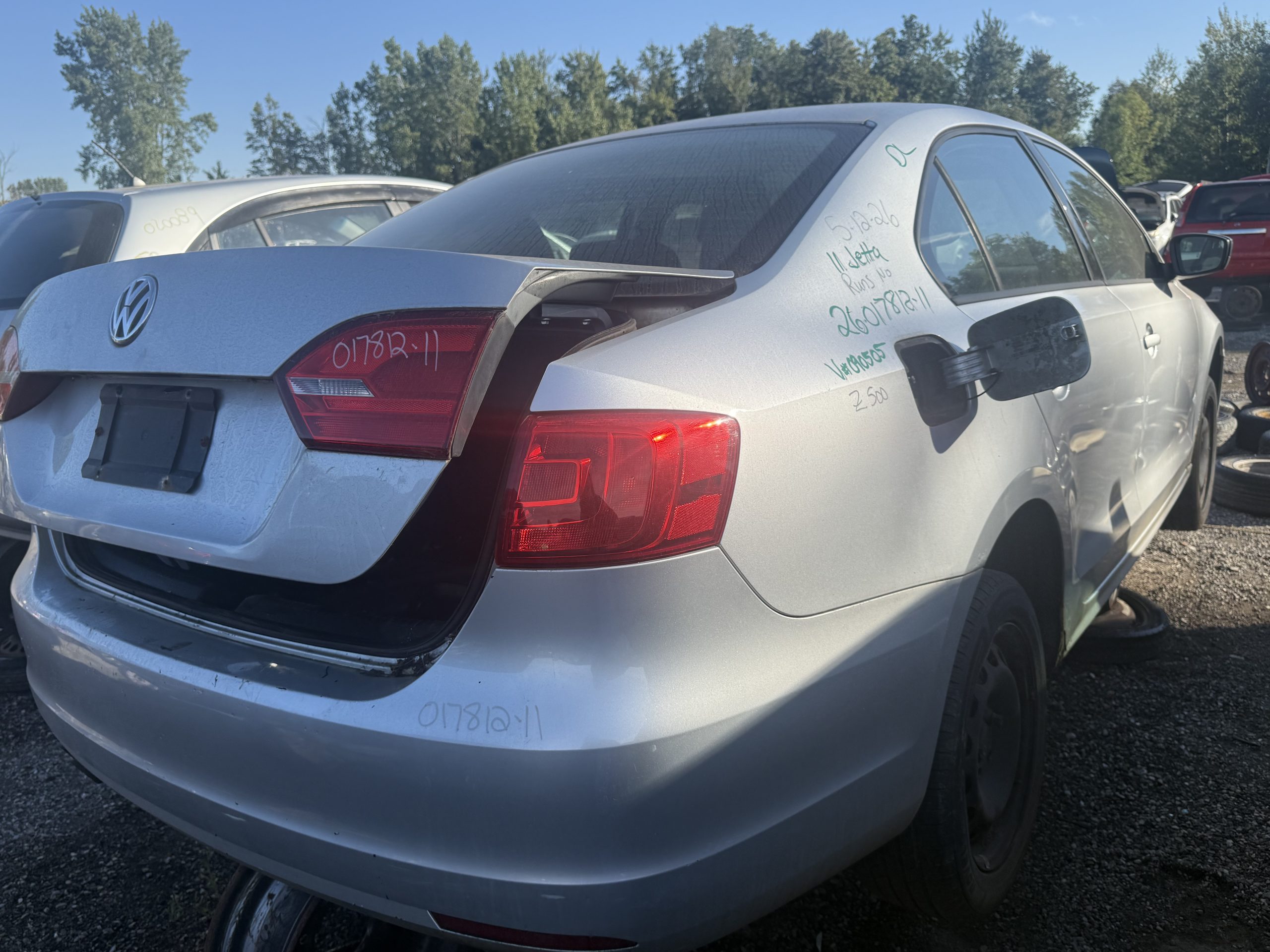 VOLKSWAGEN JETTA 2011