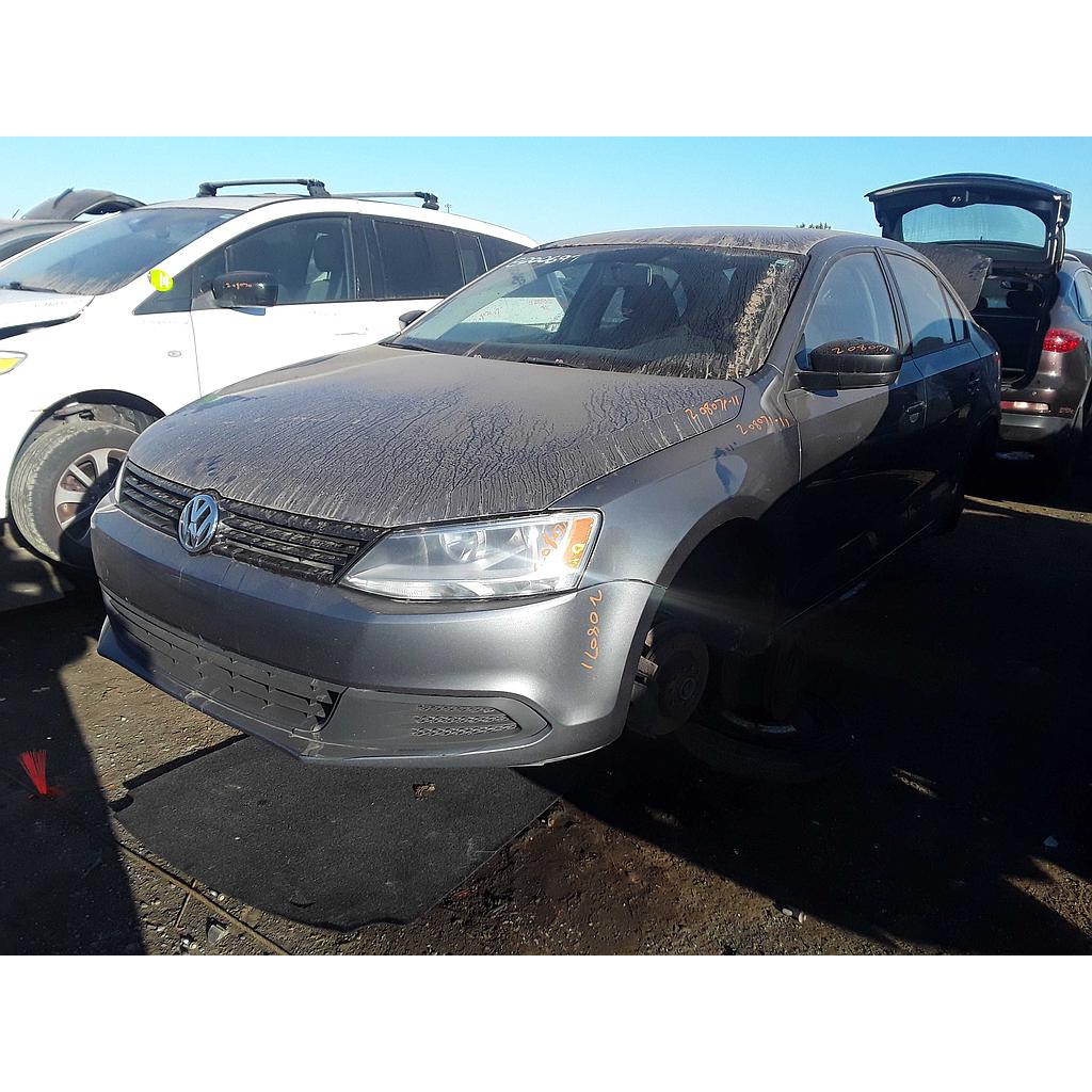 VOLKSWAGEN JETTA 2011