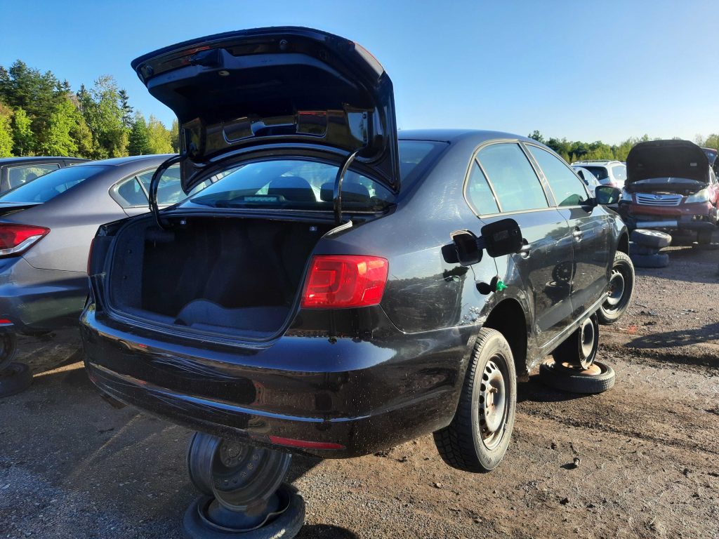 VOLKSWAGEN JETTA 2012