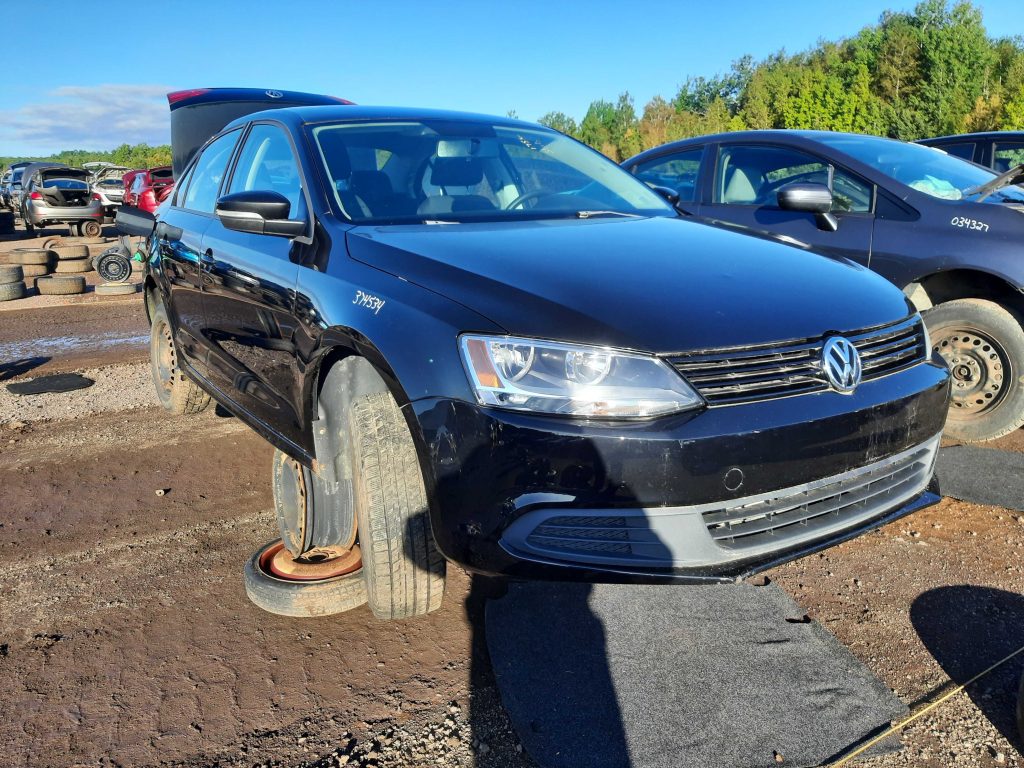 VOLKSWAGEN JETTA 2012