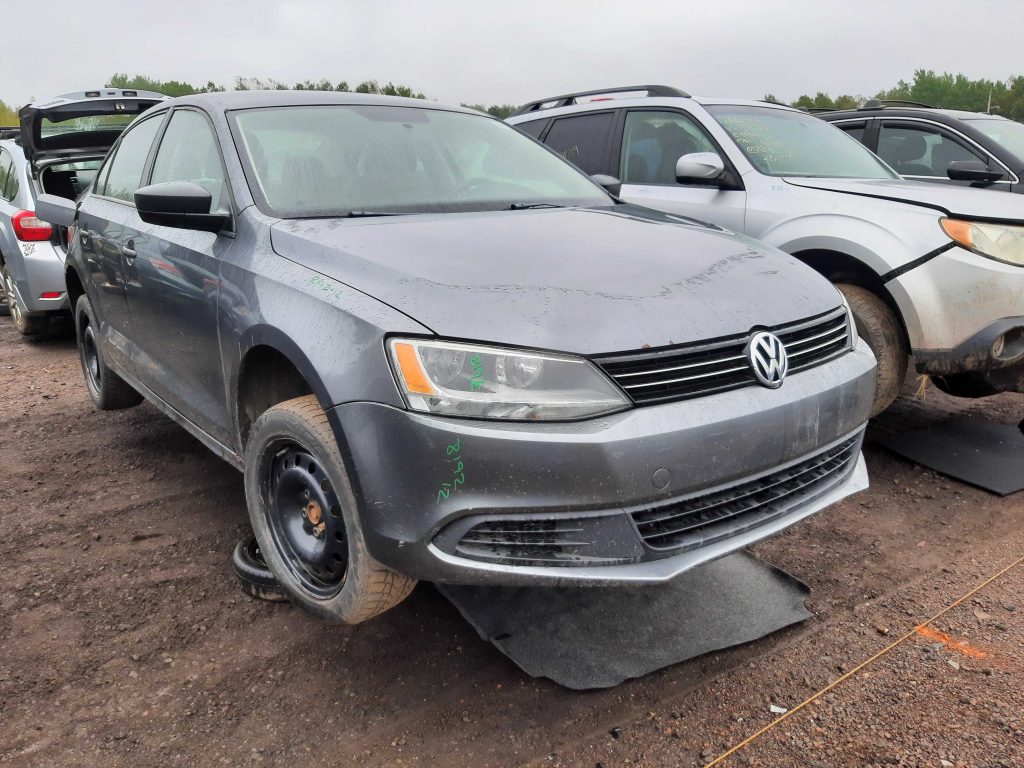 VOLKSWAGEN JETTA 2012