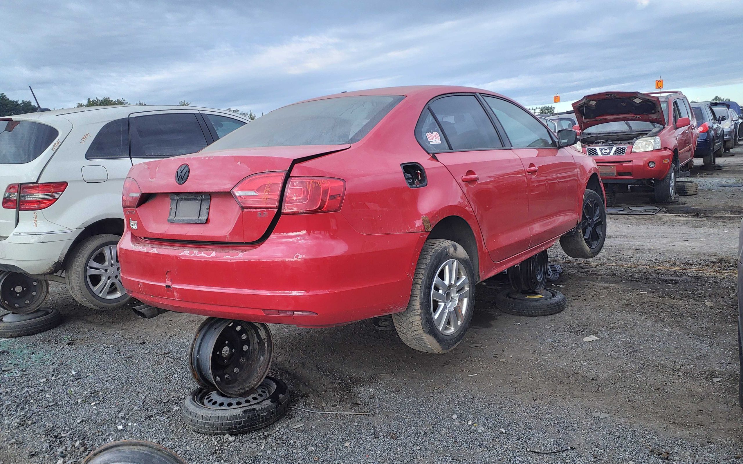 VOLKSWAGEN JETTA 2012