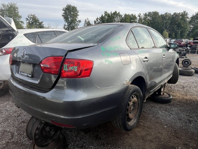 VOLKSWAGEN JETTA 2012