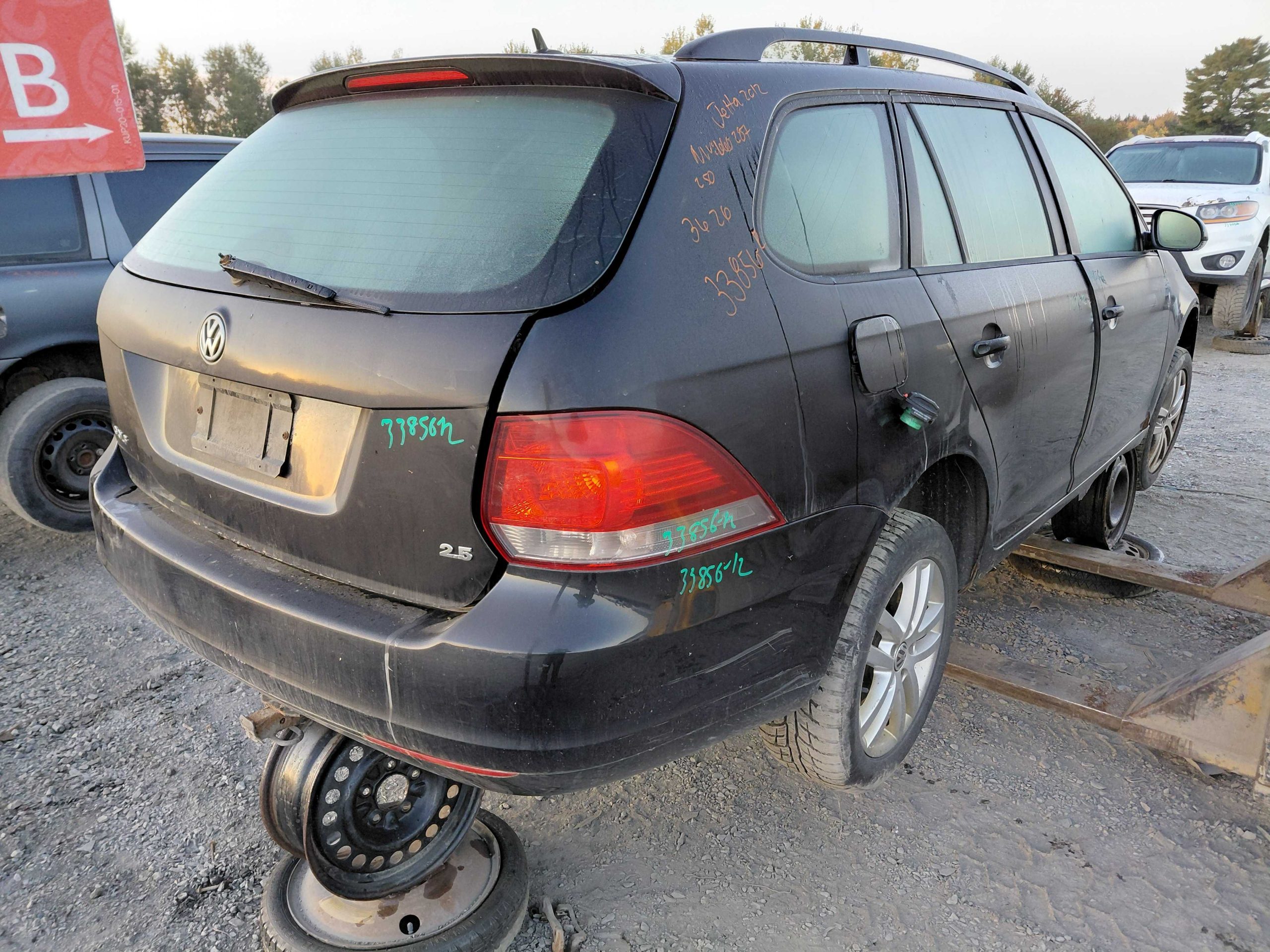 VOLKSWAGEN JETTA 2012