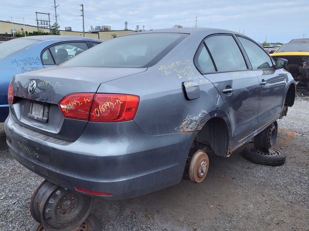 VOLKSWAGEN JETTA 2012