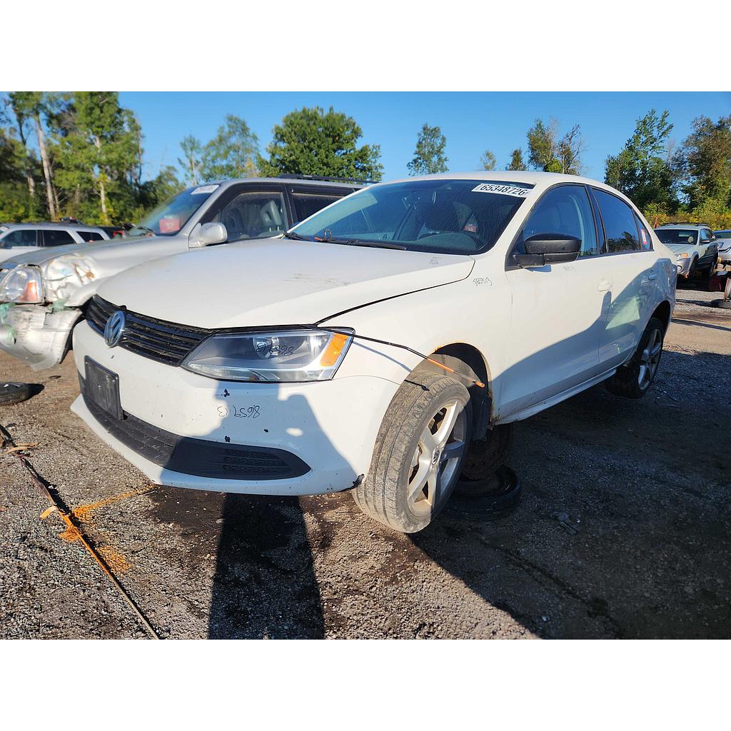 VOLKSWAGEN JETTA 2013