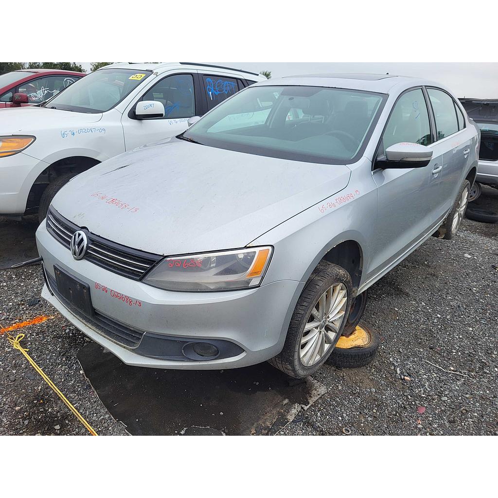 VOLKSWAGEN JETTA 2013