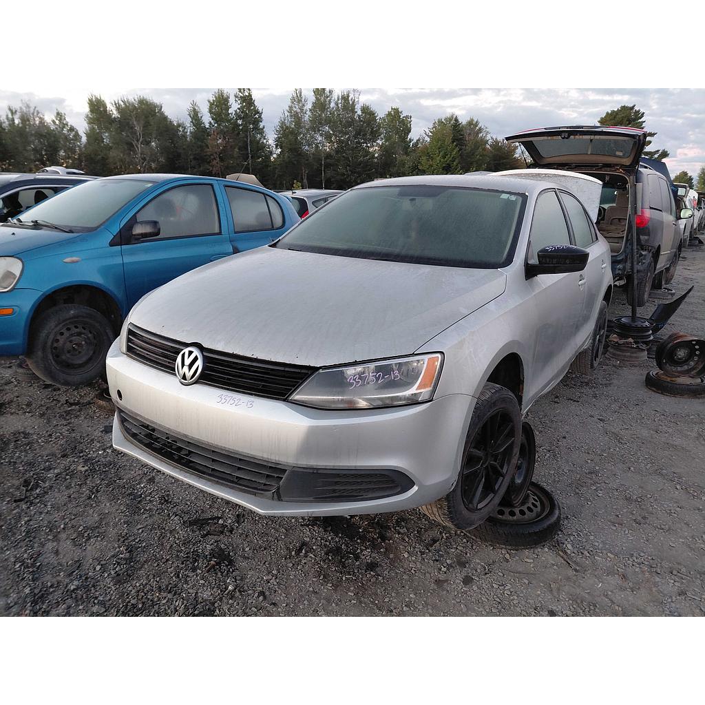 VOLKSWAGEN JETTA 2013