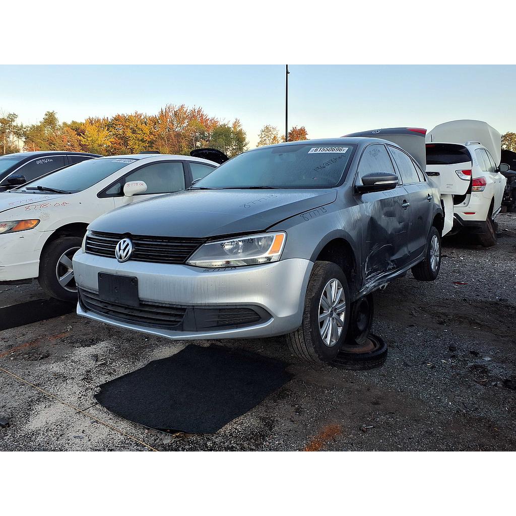 VOLKSWAGEN JETTA 2013