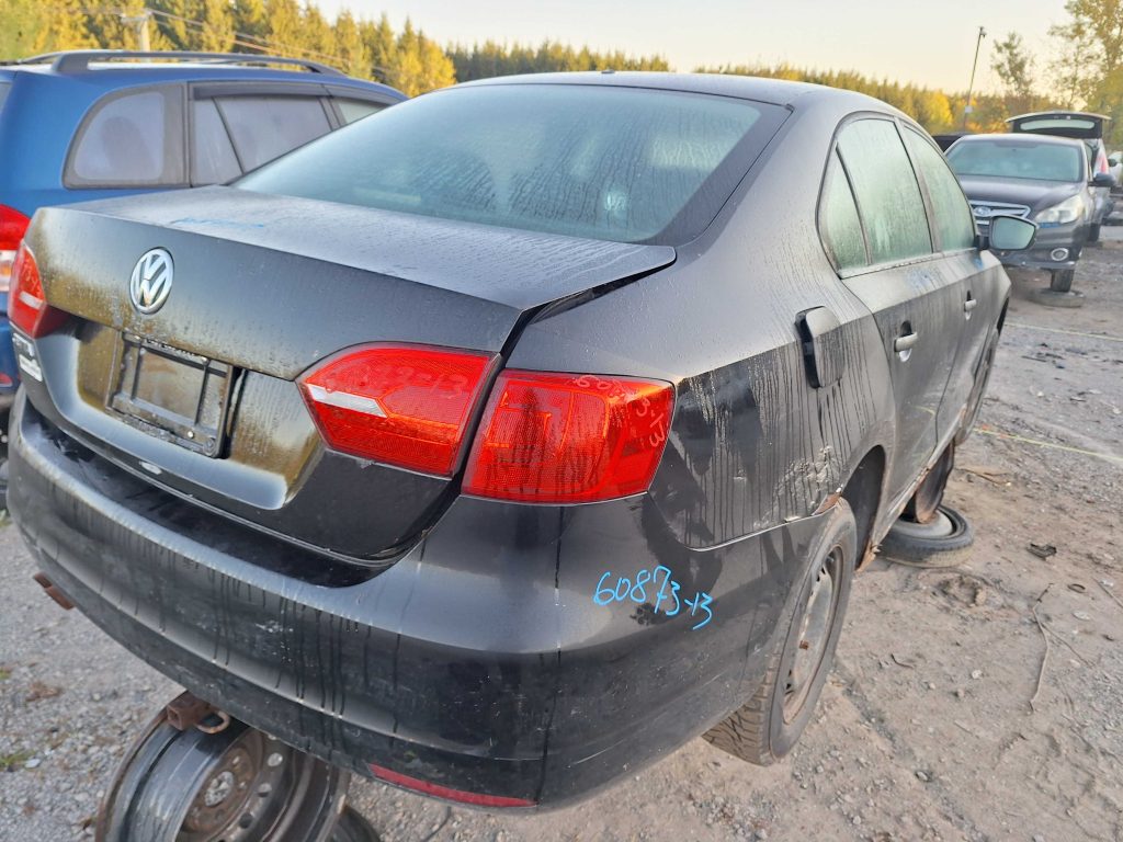 VOLKSWAGEN JETTA 2013